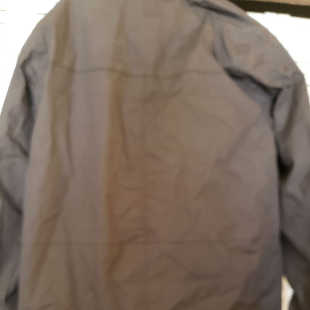 Reserved Parka - Picture 2 of 5